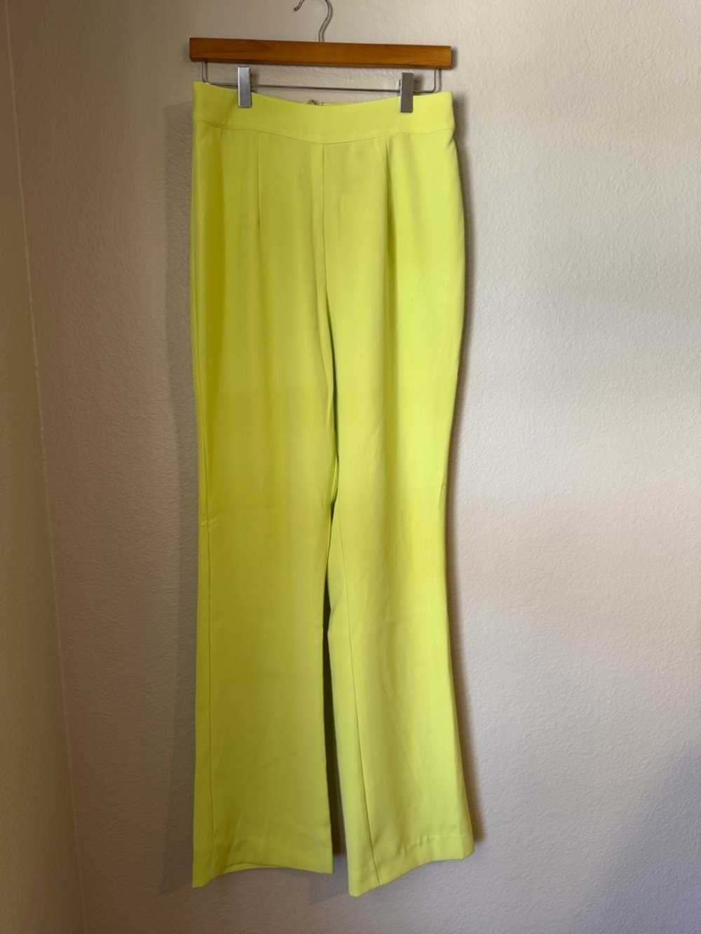 Lovers + Friends Mary Pant Neon Lime Green NWT Size Large High Rise Wide Leg
